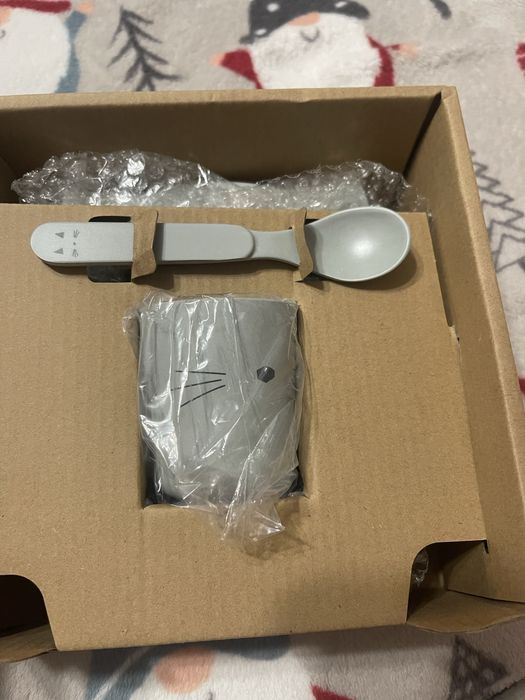 Набір дитячого посуду від фірми Leiwood