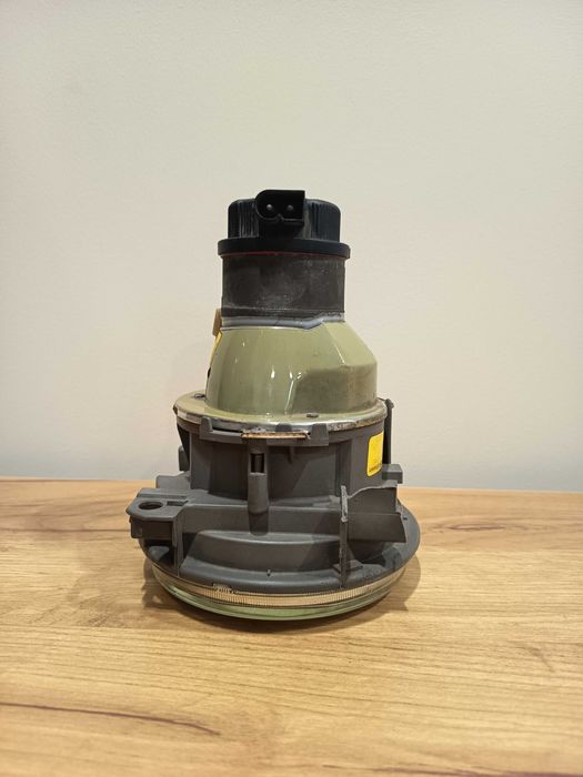 Фара передня на BMW e30