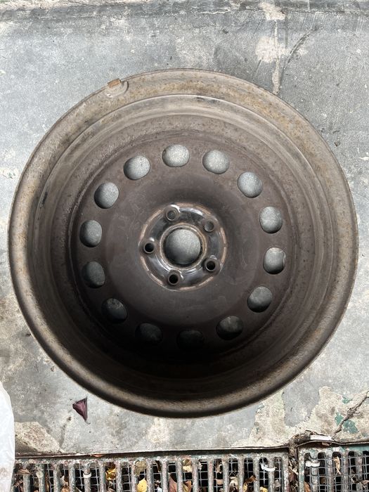 Felga stalowa VW Golf V 16” DIN T2 1K0601 ET50