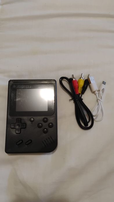 Consola Portátil Retro 400 em 1 (Nova) – Com Cabo AV para TV