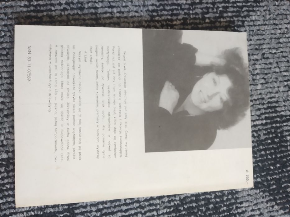 Regine Deforges Niebieski rower