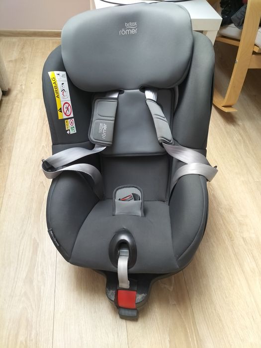 Fotelik Obrotowy Britax Romer 9-18 kg  + mata zapobiegająca poceniu