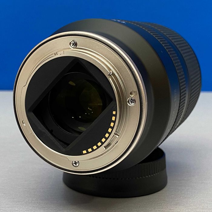 Tamron 17-70mm f/2.8 Di III-A VC RXD (Sony E-Mount)