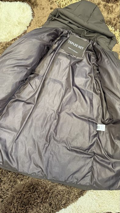 Зимовий пуховик на дівчинку