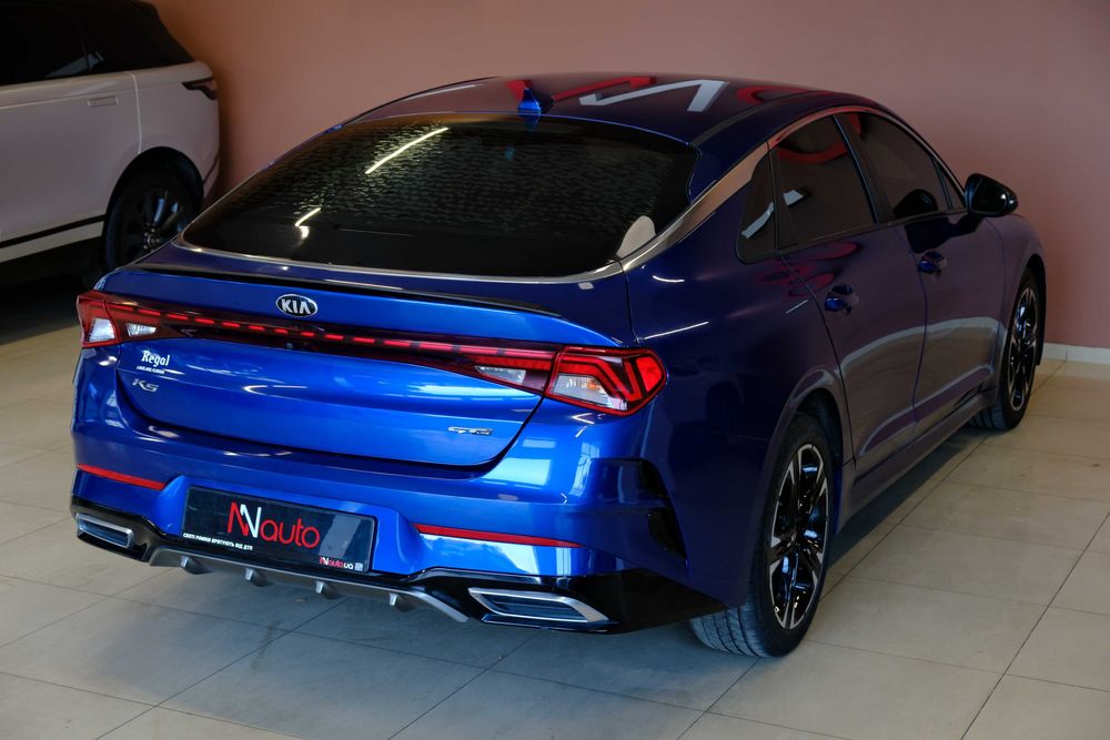KIA K5 2020 синя