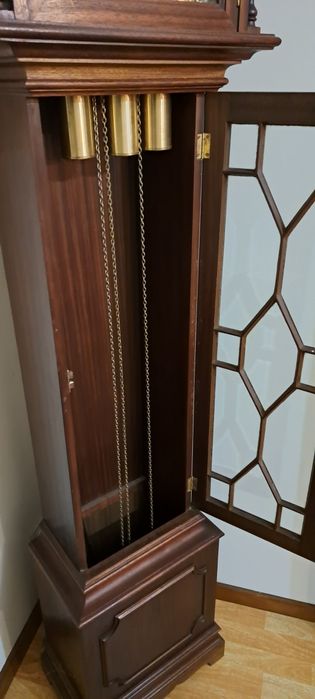 Relógio de Pé Alto