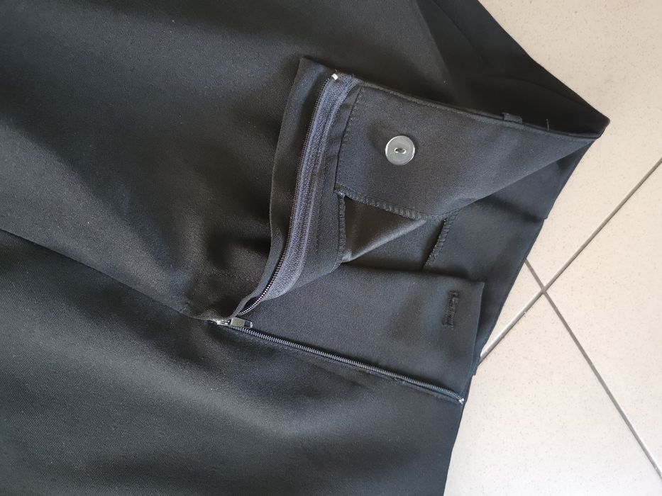 Spódnica damska elegancka klasyczna z wysokim stanem r 40 L