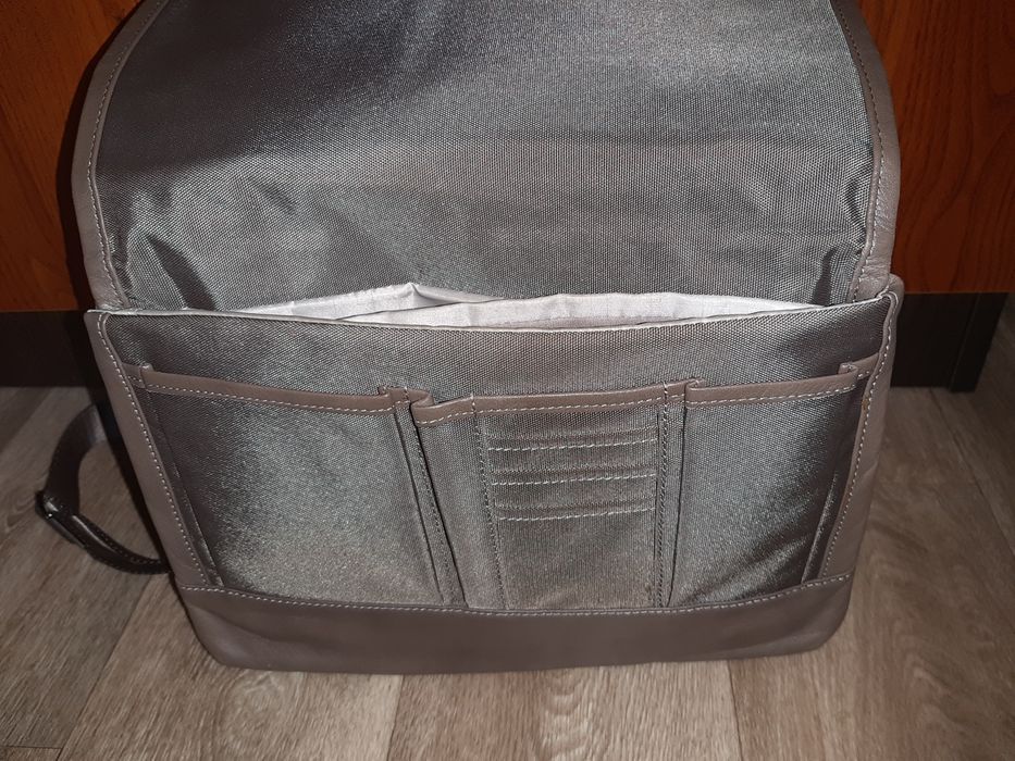 Сумка-клатч "Tucano ONE PREMIUM CLUTCH" 11'' /IPAD