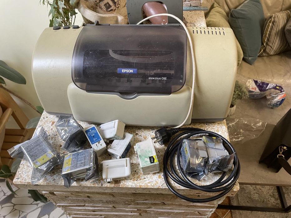 > Принтер Epson stylus c62 b162a
