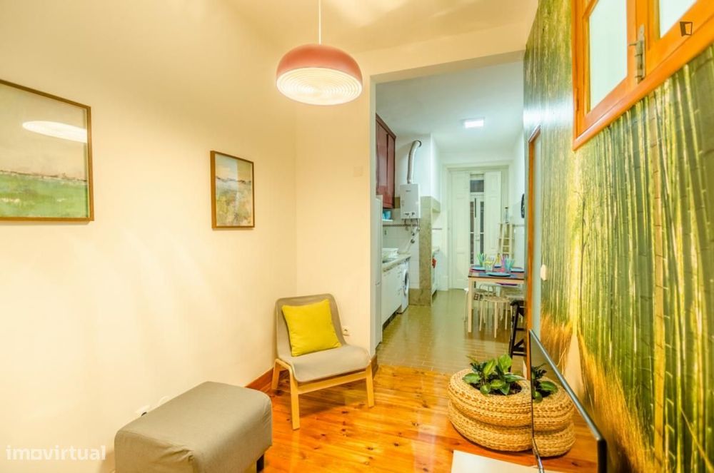 Quarto - localizado em Avenida da Liberdade Lisbon