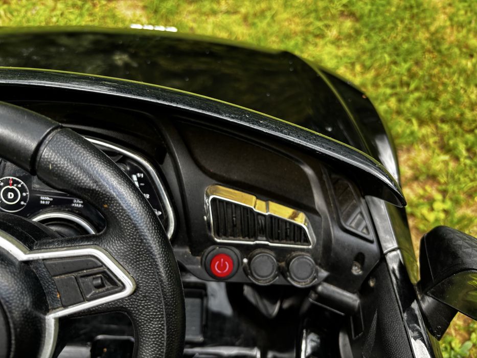 Audi R8 Spyder Auto na akumulator dla dzieci