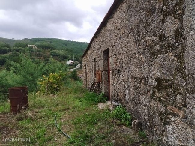 Moradia para recuperar — Covilhã E Canhoso, Castelo Branco