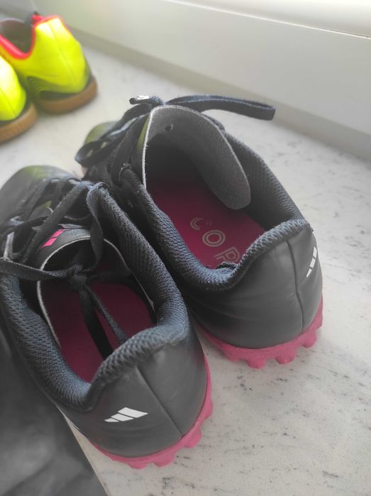 Buty turfy adidas 37,5