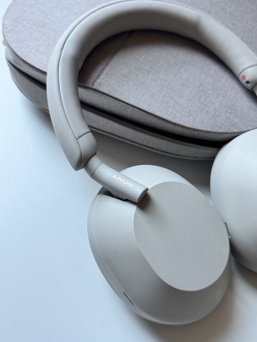 Auscultadores SONY WH-1000XM5S NOVOS Bluetooth- Cancelamento de ruído