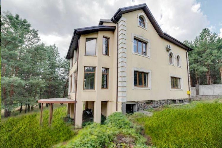 Коттедж, дом VIP класу - "Лісове озеро". Свой пляж! В лесу.