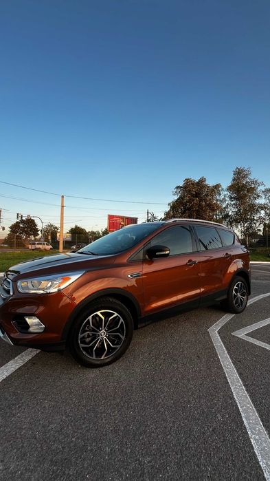 Продам FORD ESCAPE 2017р.