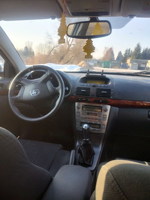 Toyota Avensis Kombi t25 1.8 +LPG