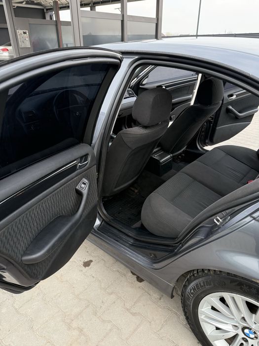 Продам  BMW  E46