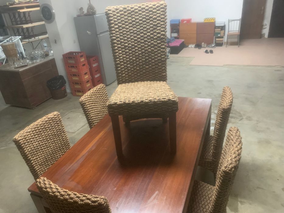 Mesas jantar + 6 cadeiras+ 1 sofás pequeno