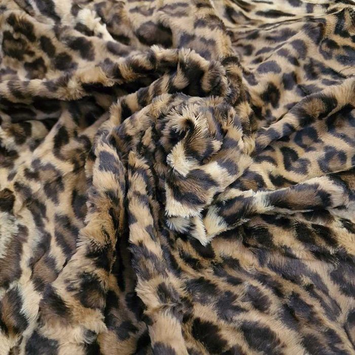 Tecido Pêlo Sintético Leopardo – Elegância Selvagem ao Melhor Preço!