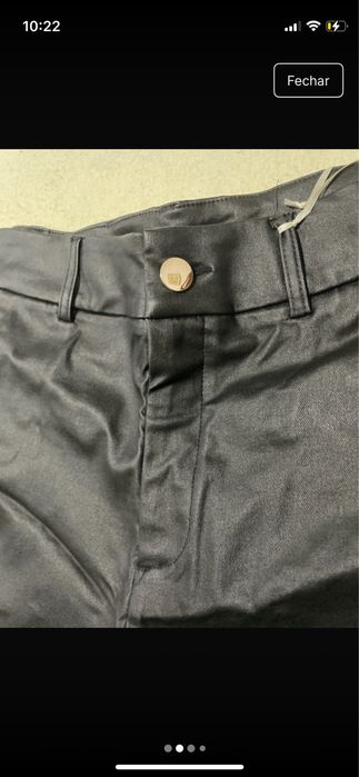 Calções cintura subida