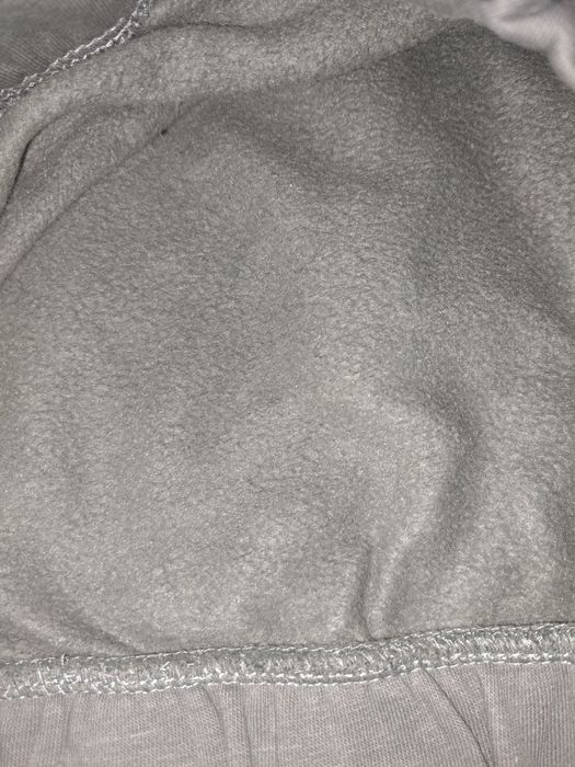 zielona bluza z golfem