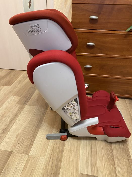 Автокресло Britax-Romer Kidfix II XP 3-12 лет группа 2/3