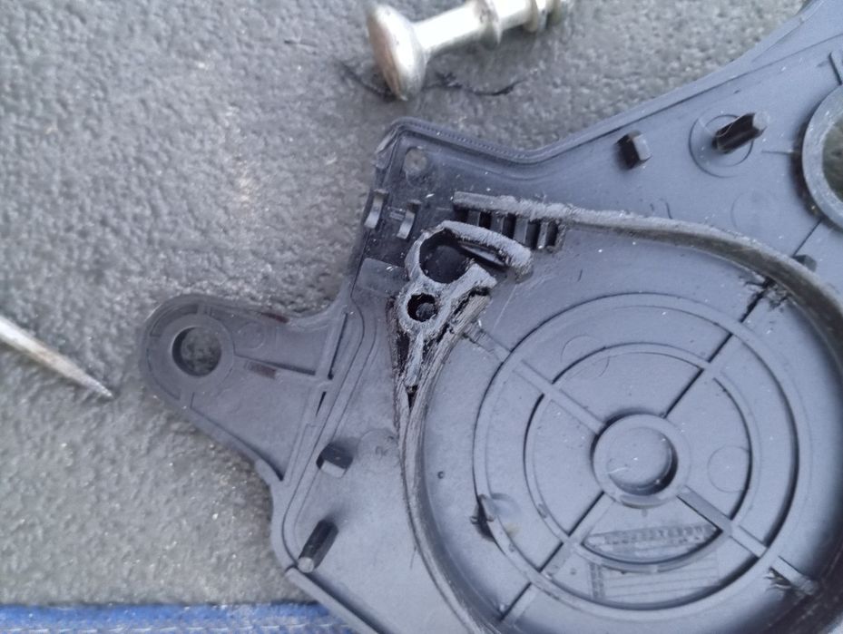 Suporte de pneu suplente Peugeot, Citroen  e outras