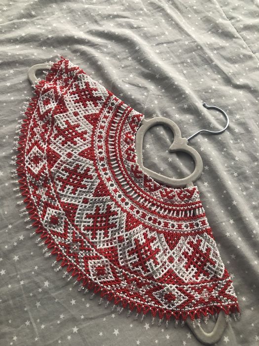 Силянки, чокери, прикраси з бісеру