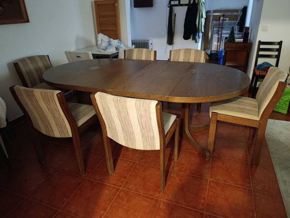Mesa de sala, fabrico Alemão