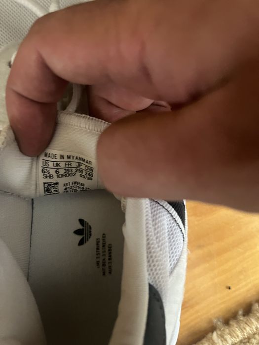 Кросівки Adidas