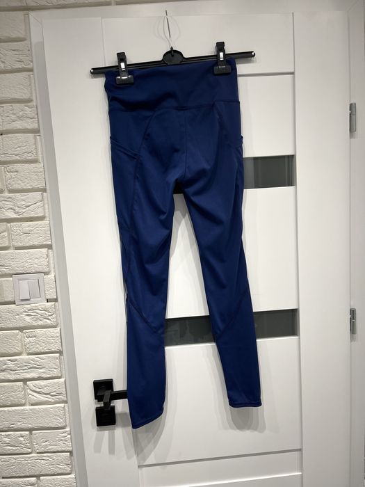 Granatowe legginsy sportowe S