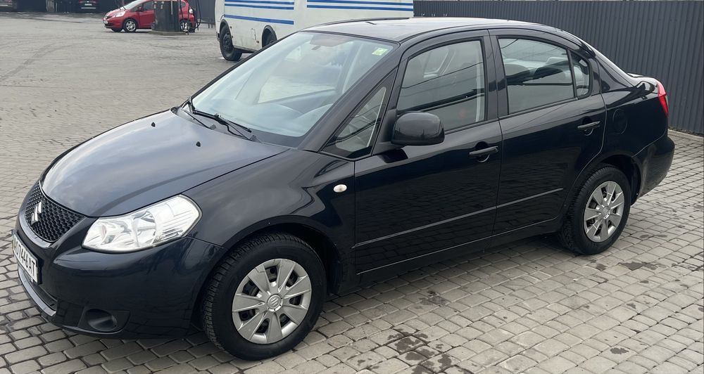 Продам  Suzuki SX-4 2008 один власник