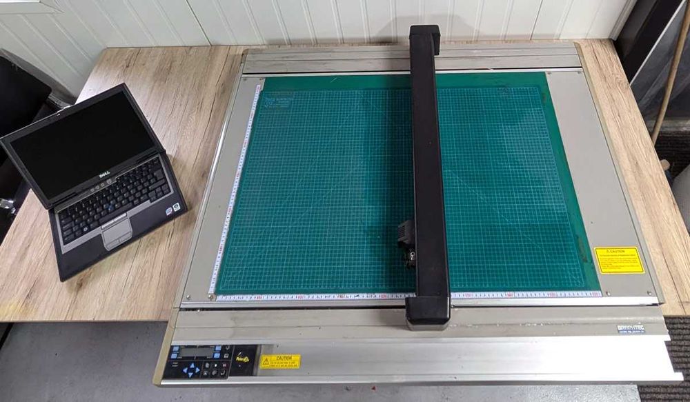 Ploter tablicowy tnący na wylot Graphtec 90x60cm PC FV Gw12m jak Summa