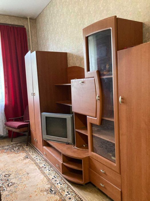 Продаж повнометражної 3-кімнатної квартири в центрі