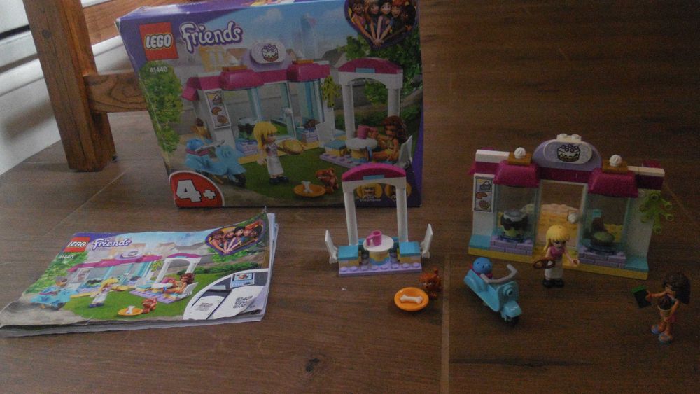 Klocki Lego Friends 41440 cukiernia piekarnia Stefani motor piesek