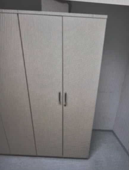 Szafy biurowe używane