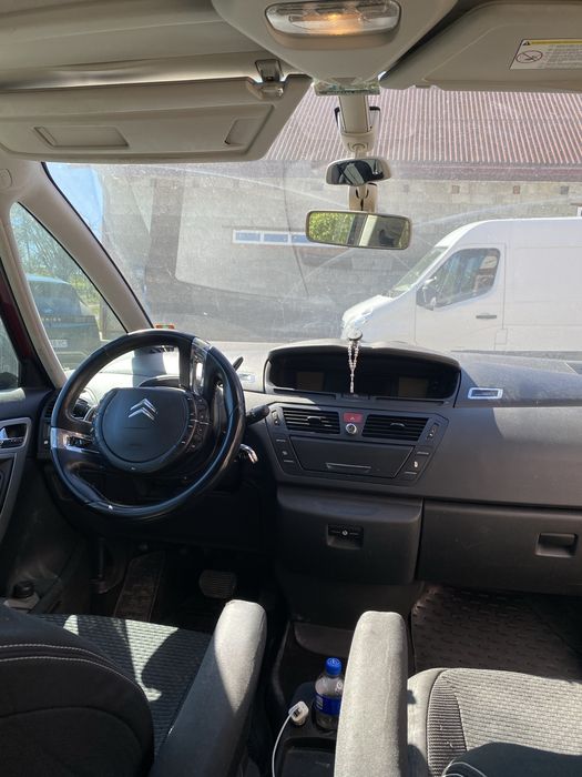 Продам машину Citroën C4 Picasso