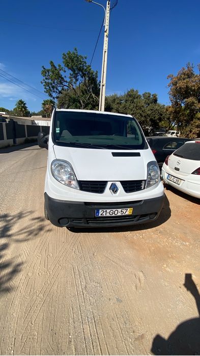 Renault trafi 2.0 dci