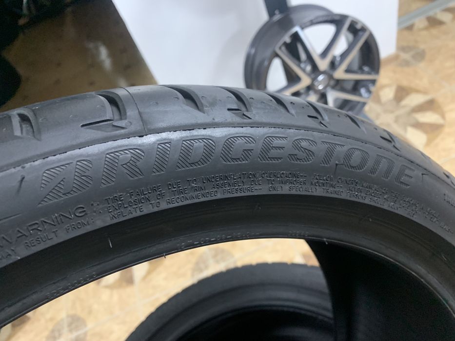225/40/19 93W Bridgestone POTENZA S001