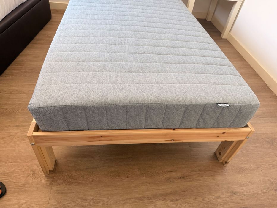 Cama individual IKEA