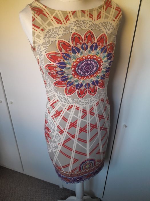 Nowa sukienka ołówkowa boho 36/38