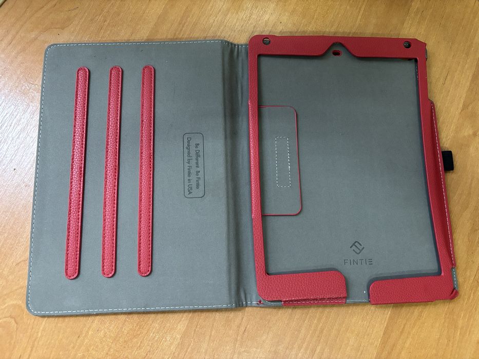 Чохол кейс для планшета Apple iPad