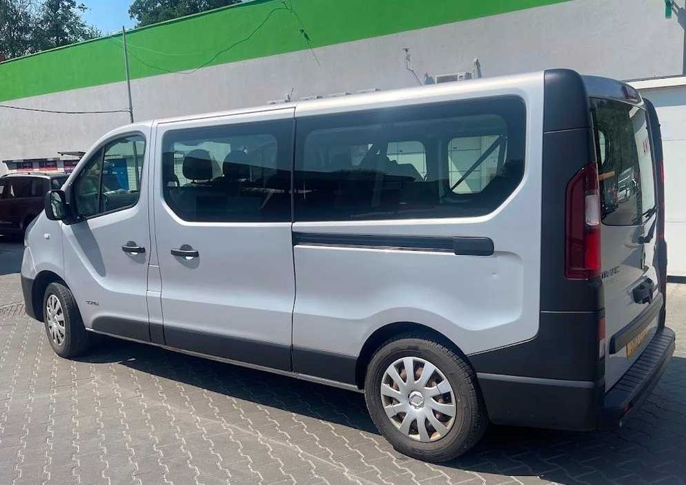 RENAULT Trafic III 1,6DCi LONG 9місць заводський пасажир 119,4т.км