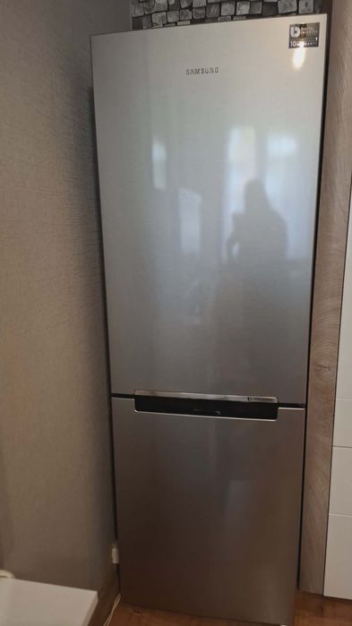 Sprzedam lodówkę Samsung No frost