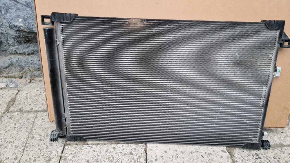 Радіатор кондиціонера Lexus NX 200 радиатор лексус