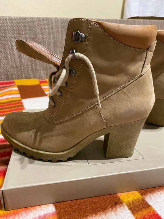 Buty  skórzane damskie 41  Tommy Hilfiger