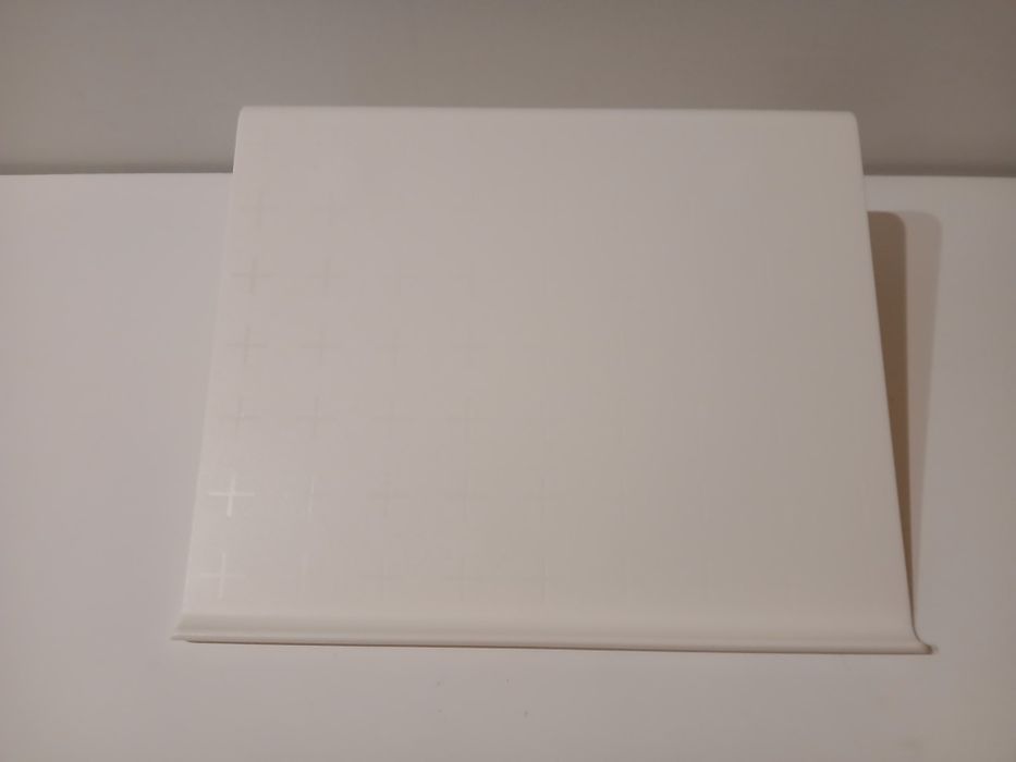 Suporte plástico resistente para tablet ou notebook