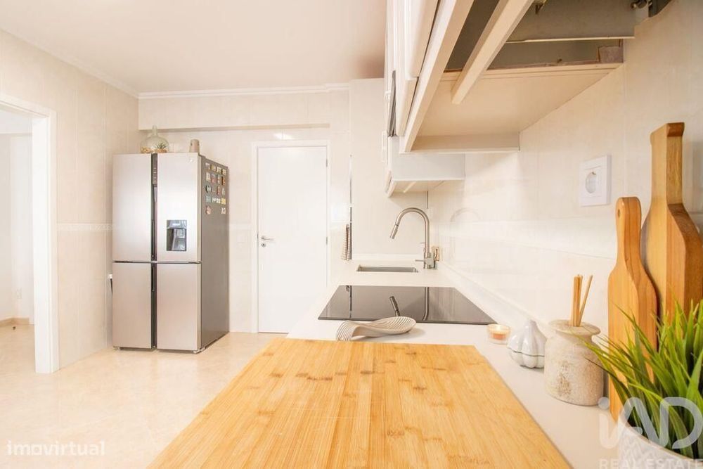 Apartamento T3 em Cadaval e Pêro Moniz de 116 m2