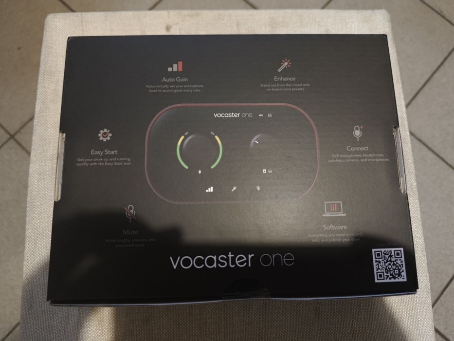 Аудіоінтерфейс, звукова карта Focusrite Vocaster One